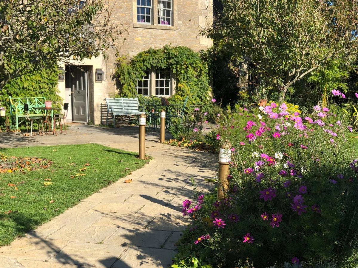 Pear Tree Inn Whitley Exteriér fotografie